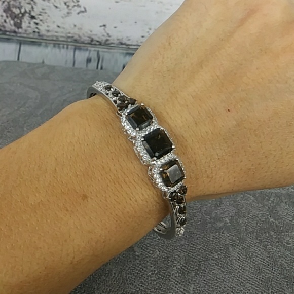 Brazilian Smokey Quartz & White Cambodian Zirchon Cuff Bracelet - Picture 12 of 13